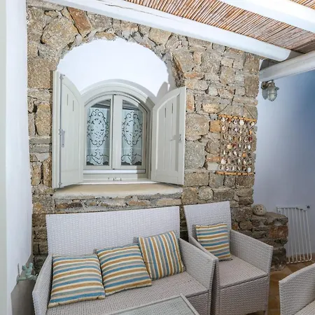 Sophisticated Mykonos Amorino Terrace With Private Hot Tub Outdoor Dining Area