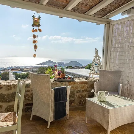 Sophisticated Mykonos Amorino Terrace With Private Hot Tub Outdoor Dining Area *